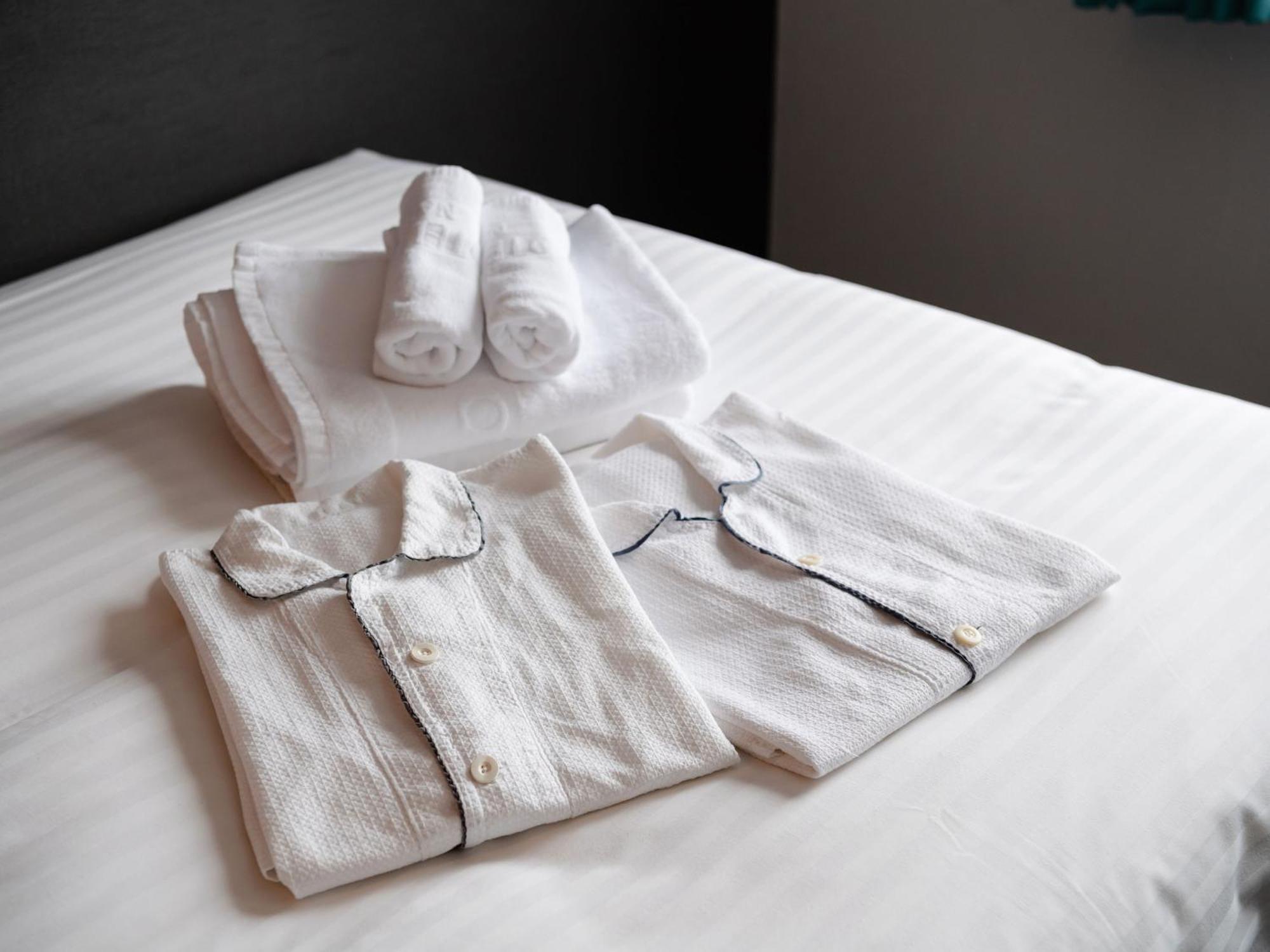 Hotel Azat Naha Zewnętrze zdjęcie